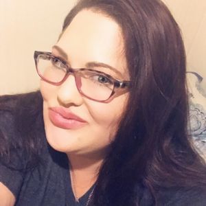 Meet your Posher, Lindsey